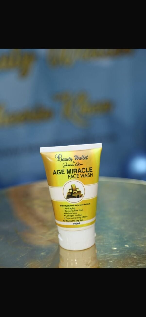 BEAUTY WALLET AGE MIRACLE FACE WASH({FOR NORMAL TO DRY SKIN )